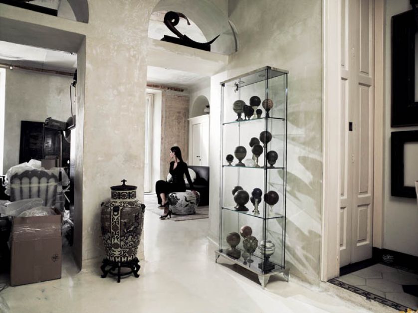 Za Boheme z kolekcji Noir włoskiej firmy Cattelan Italia zapłacimy od 5400 zł. INTERSTYLE