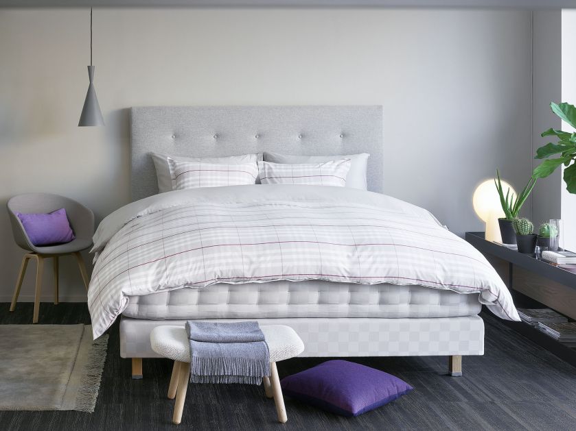 Z miękkim zagłówkiem, www.lozkahastens.pl