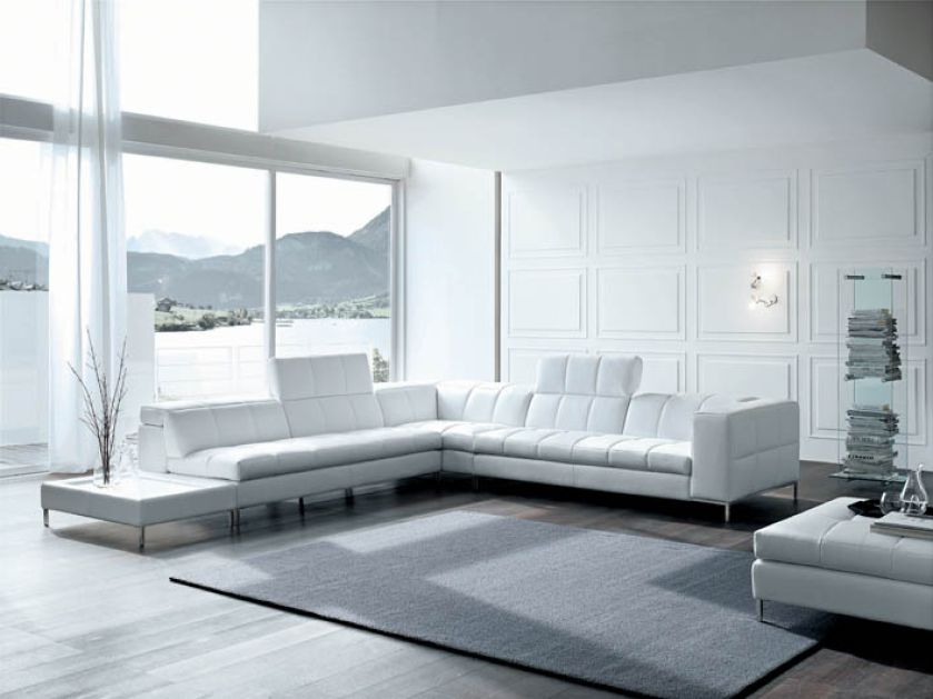 Kanapa z regulowanymi zagłówkami SANIMEX.