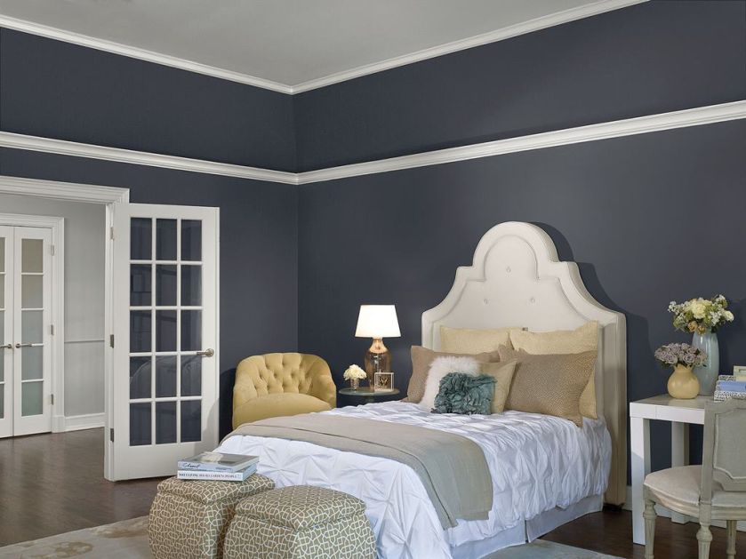 AURA, farba Matte Waterborne Interior Paint, kolor Hale Navy HC-154, BENJAMIN MOORE