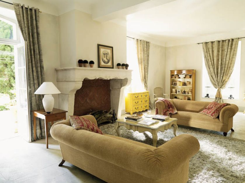 Meble do salonu Chelsea. GRANGE. Kanapa nie stoi sama