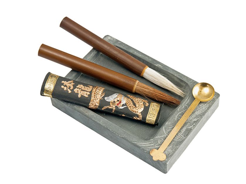 Przybory malarskie jak małe dzieła sztuki.