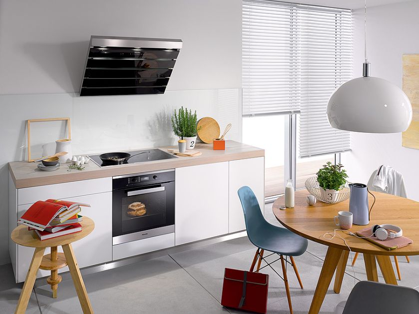 Kuchnia w stylu vintage: kolorowy sprzęt agd