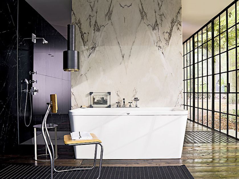 Wyszła spod ręki Antonio Citterio (dla marki Axor). Kosztuje ok. 25 000 zł. HANSGROHE