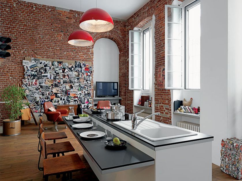 Zlewozmywak Calypso 611 (1007 zł) z fragranitu, bateria z tej samej kolekcji za 649 zł. FRANKE