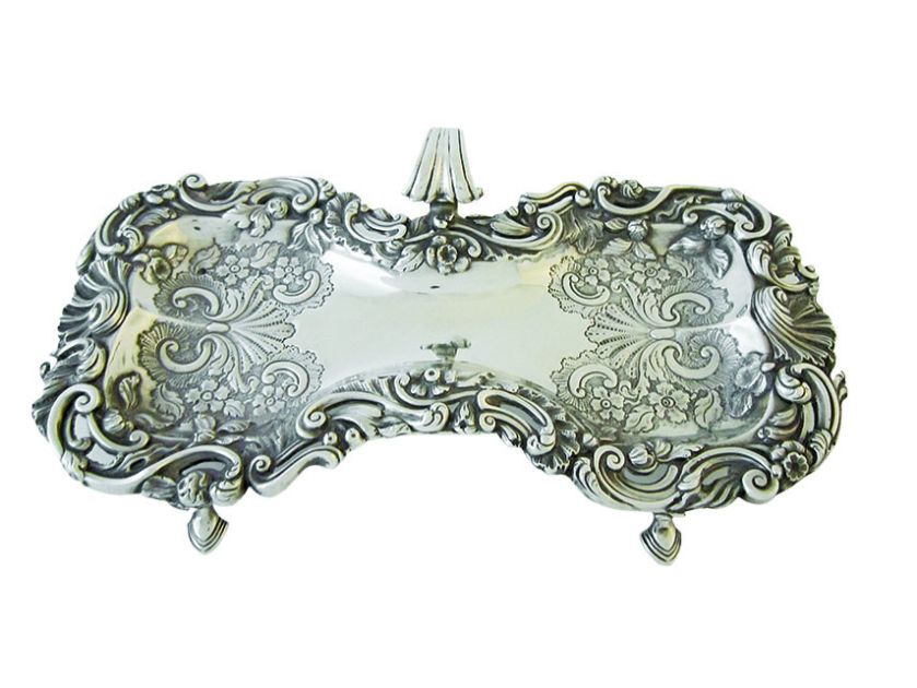 Grawerowana tacka na gasidło w stylu gregoriańskim, srebro, Anglia, XIV w.