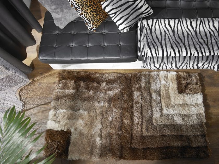 Dodając do swoich wnętrz zwierzęce motywy, wprowadzimy do nich odrobinę egzotyki i klimat ciepłych krajów.