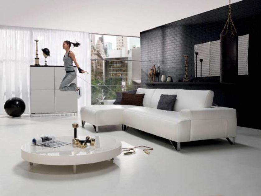 Fly – kanapa i szezlong w jednym. Kosztuje – od 11 680 zł. NATUZZI