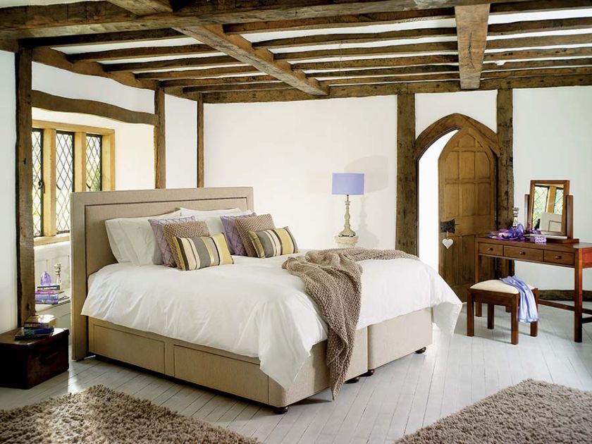 Jak urządzić sypialnię: romantycznie, nowoczesnie czy po skandynawsku