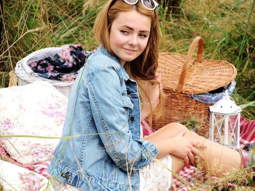 kosz piknikowy wiklinowy