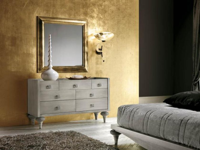 Lustro i meble z kolekcji Capital Collection od Atmosphera. ORIGINE ITALIA