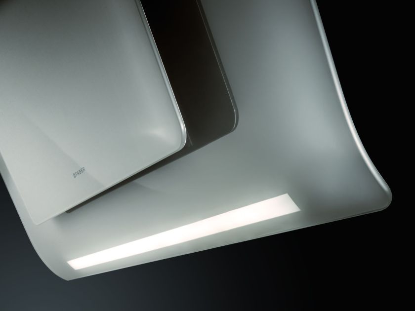 Okapy Faber są produkowane z myślą o bezpieczeństwie. Wewnątrz urządzeń nie ma ostrych krawędzi, a