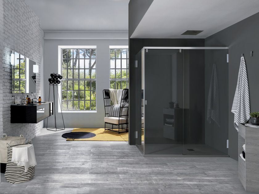 AZURE to kabina zrobiona ze szkła o grubości 8 mm, z wyraźnymi aluminiowymi profilami, INBANI, inbani.com