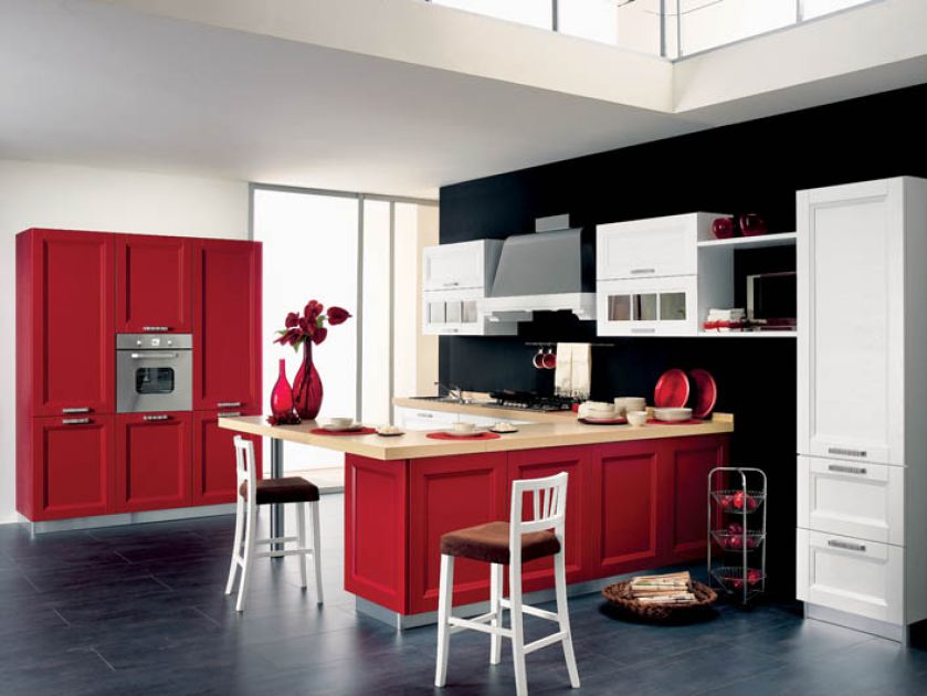 W ognistej czerwieni - model Beverly. STUDIO ITALIA