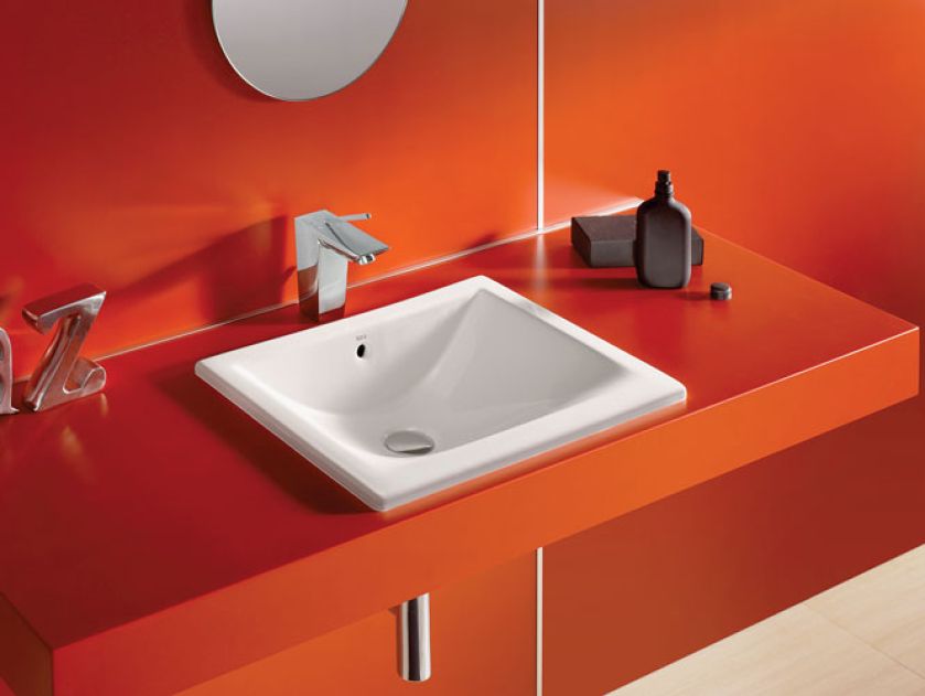 Umywalka Diverata (50 x 38 cm) - 625 zł. Bateria Touch z korkiem automatycznym - 1438 zł. POOLSPA