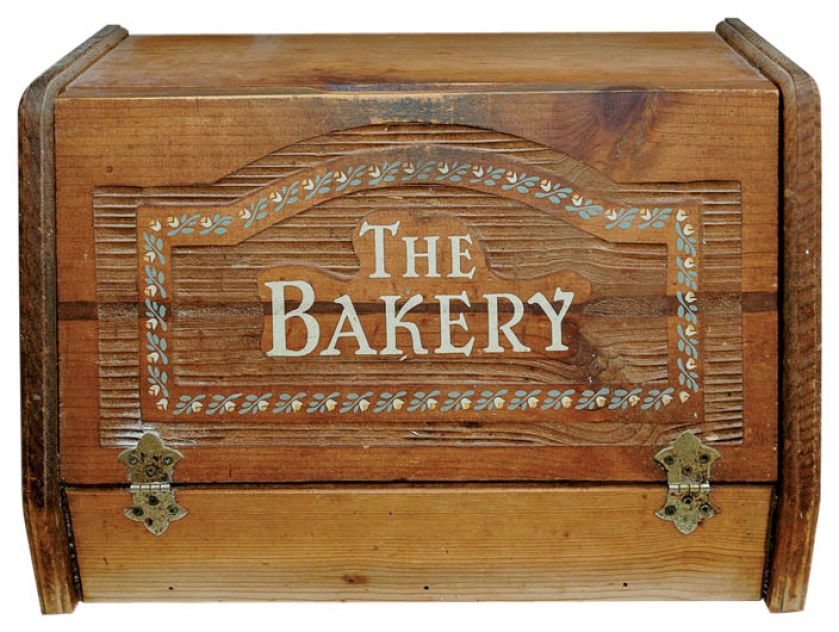 Drewniana zamykana na klucz skrzynka na chleb/Anglia, fot. SHUTTERSTOCK.COM