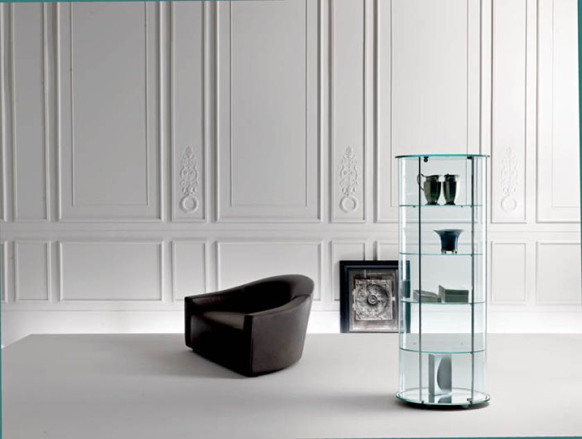 Palladio projektu Vittorio Liviego od Fiam Italia kosztuje od 7760 zł. MEBELLA