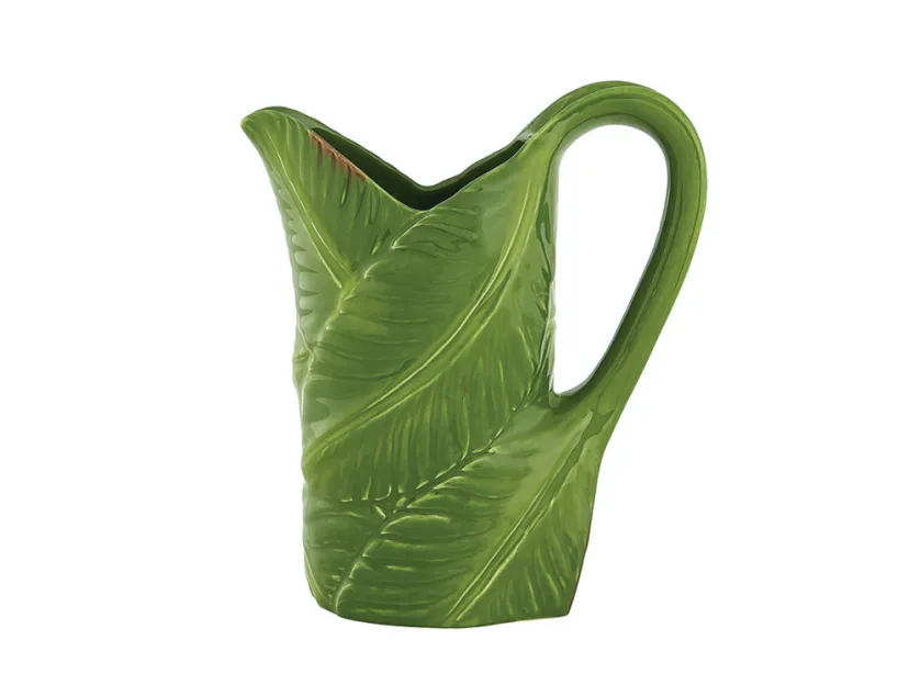 zielony dzbanek w liście