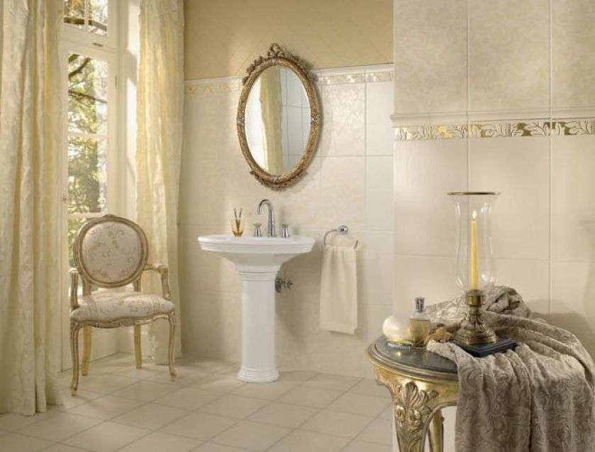 Płytki New Glory z delikatnym motywem roślinnym kosztują 258 zł/m2,