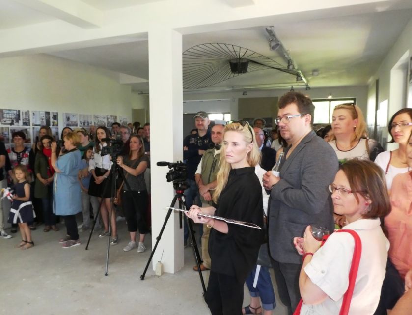 Nastrojowe zdjęcia i mistrzowskie kadry naszego przyjaciela Rafała Lipskiego można było oglądać w Galerii Letniej