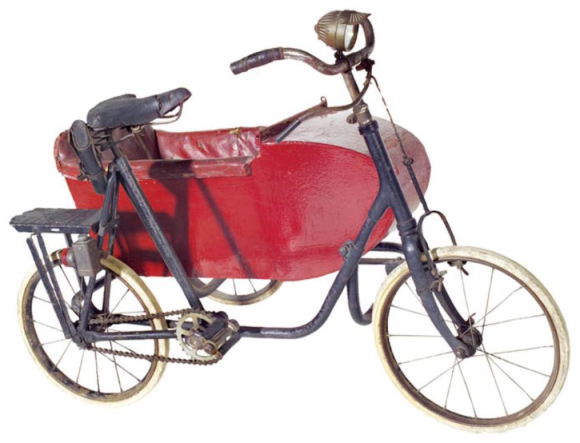 Tretautos , zwany samochodem na pedały, 1928 r. Fot. Forum