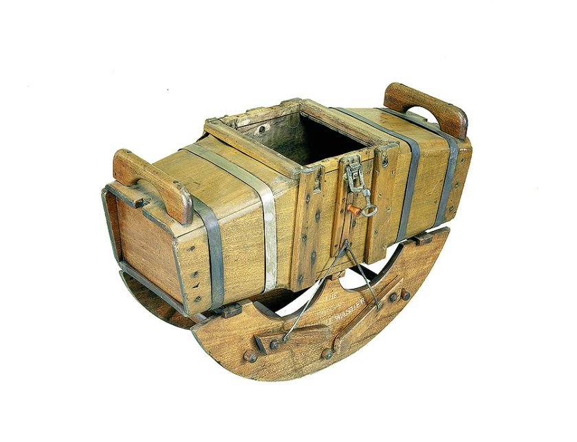 W kształcie kołyski, Faithful Brothers Ltd., Wielka Brytania, 1906 r.