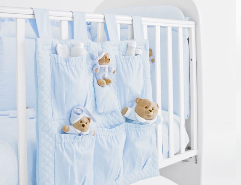 Przybornik na łóżeczko PUCCIO NANAN od włoskiej firmy NANAN. Do kupienia na www.nanan.pl i studiokoniknabiegunach.pl