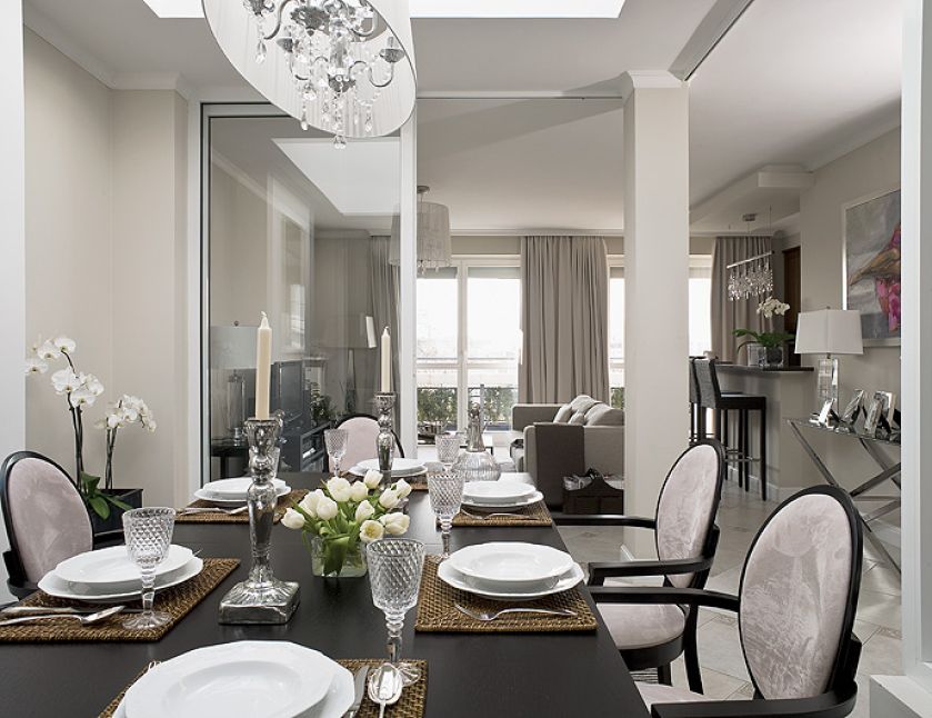 Właściciele mieszkali na Lazurowym Wybrzeżu dlatego nad Wisłę przywieźli francuską lekkość.