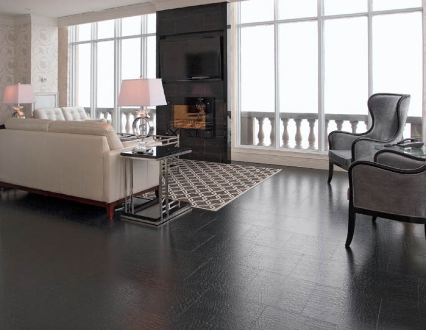 Podłoga skórzana Novara Black, 399 zł/m². TORLYS