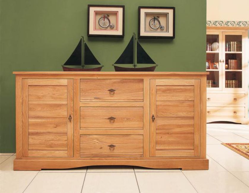 Klasyczna Livonia z dębu bielonego. Cena - 3290 zł. MATKOWSKI MEBLE