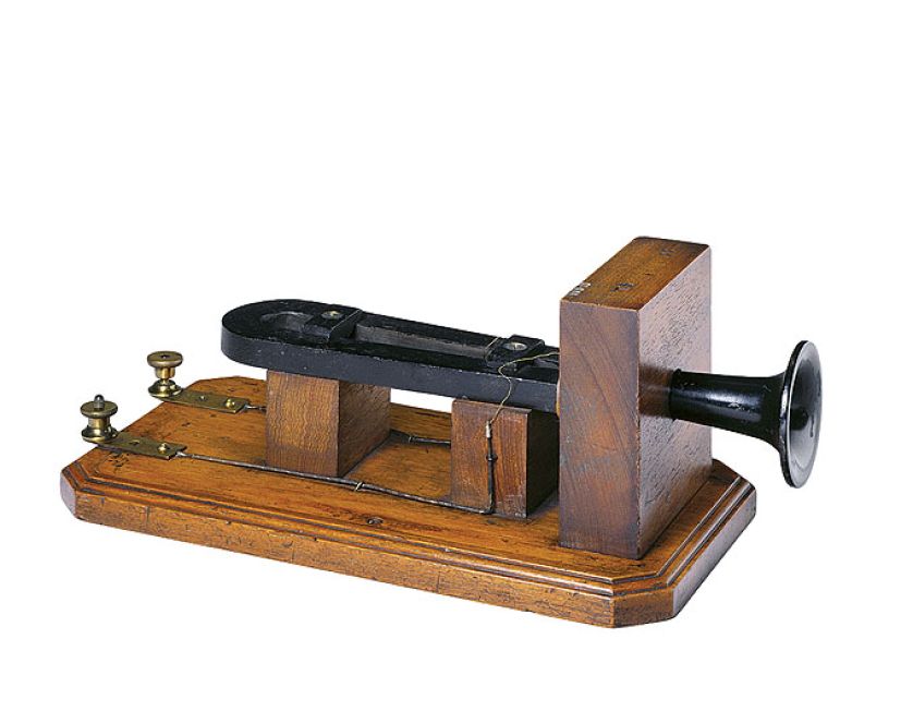 Telefon Aleksandra Bella z 1870 r., Science Museum/Forum