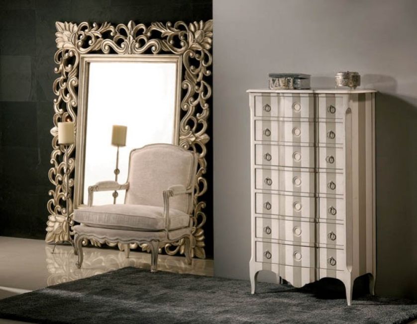 Welurowy Jose - 931 euro. MIRAGE DESIGN