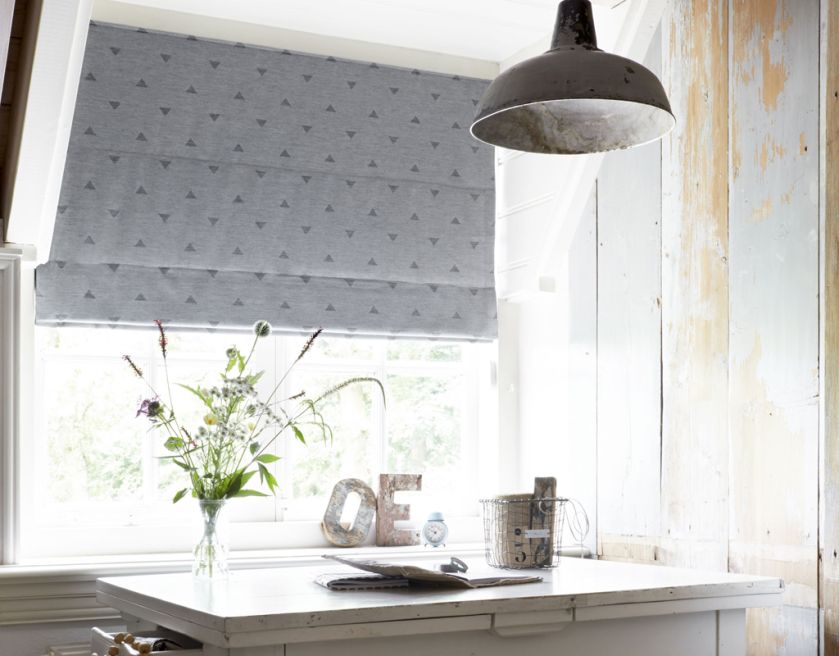 Zasłony rzymskie – zobacz aranżacje