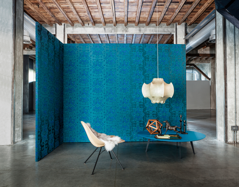 Tapety z jedwabiu, satyny i aksamitu