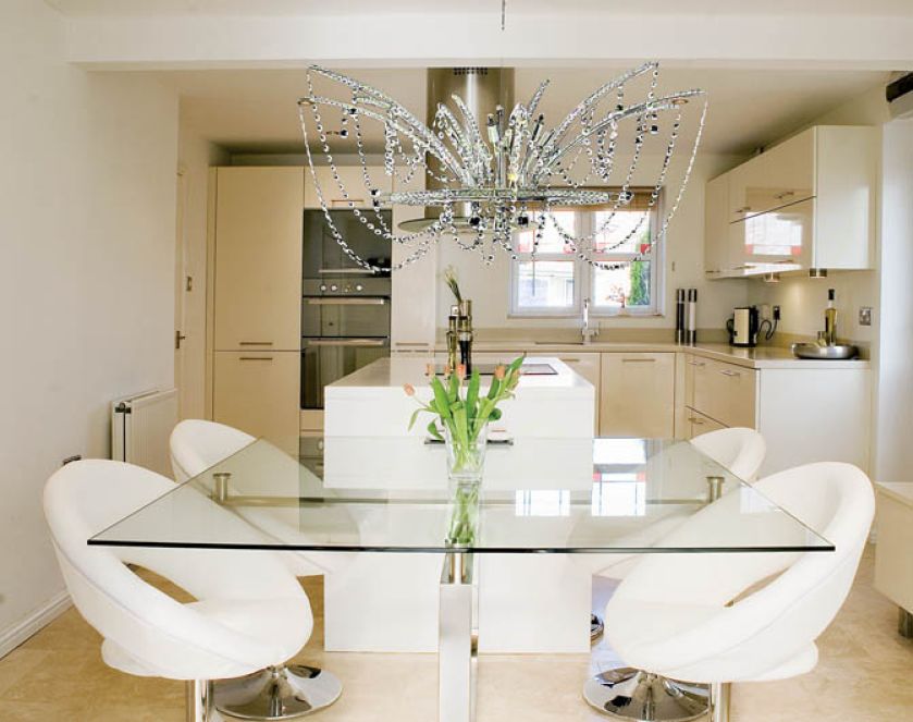 Kryształowa lampa Maripose. VANGELIS CHANDELIERS