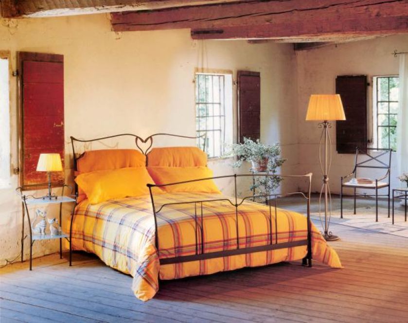 Kuta lampa firmy ŚWIATŁY. Lampa w rozmiarze XL