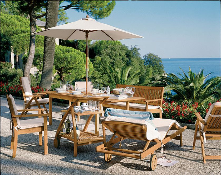 Stoliki, fotele, leżaki na taras