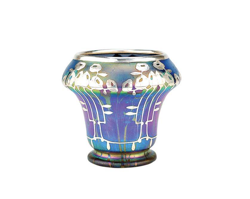 Ze szkła opalizowanego, Loetz, początek XX w.