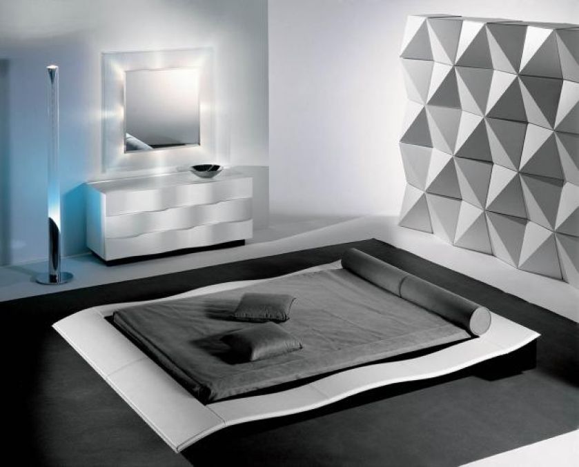 Na fali - kolekcja Onda firmy Angelo. Do wyboru - w kolorze wiśni, wenge, ze skóry. Łóżko ma z