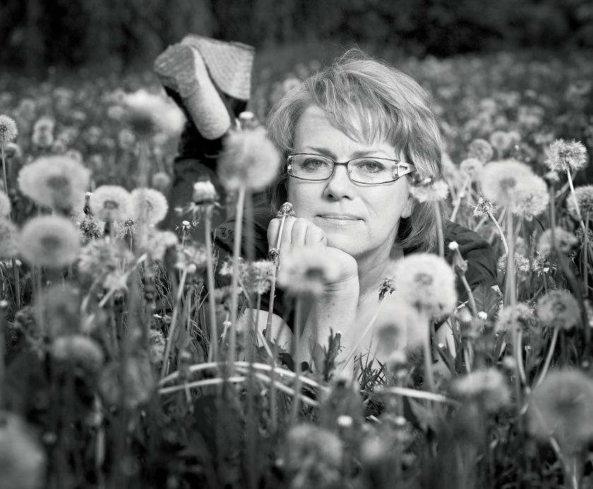 Małgorzata Kalicińska - portret. Małgorzata Kalicińska: dokąd dziewczynka z PRL-u mogła pojechać?