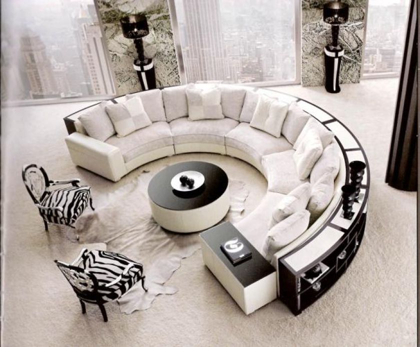 Oryginalna półokrągła kanapa firmy Tecni Nova kosztuje 129 000 zł. HEBAN