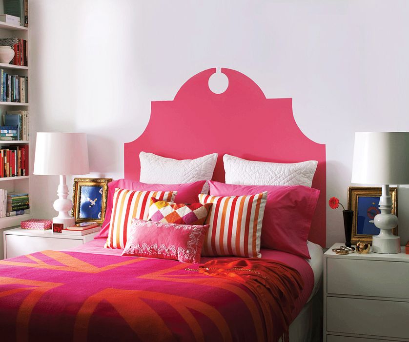 Róż z palety Classic Colors i biel z palety Color Preview w cenie od 117 zł/l, BENJAMIN MOORE