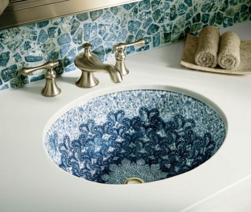 Inspirowane kulturą Maroka: armatura Revival kosztuje 3700 zł, umywalka Flight of Fancy - 6500 zł. KOHLER