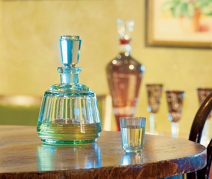 Szkło kryształowe, barwione. Do wódeczki