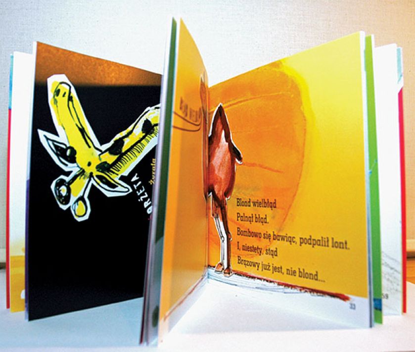 Mieszkanie pary artystów. Zmienia się wraz z potrzebami właścicieli.