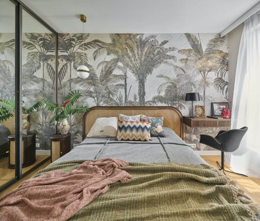 mała sypialnia w stylu boho