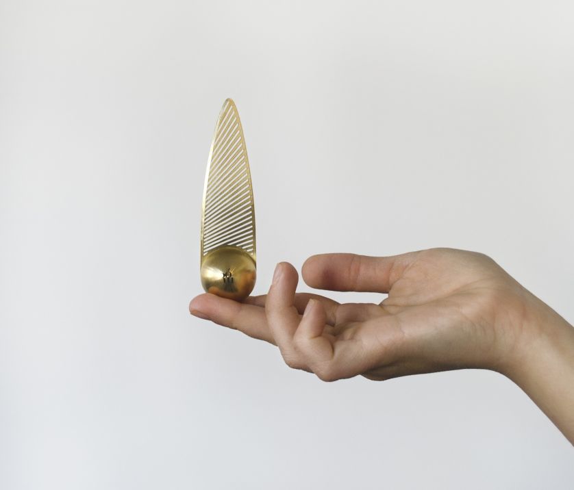 Pomysł na prezent z papieru, metalu i szkła