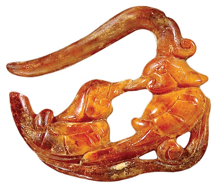 Bursztyn. Bursztyn, biżuteria, biżuteria z bursztynu, historia