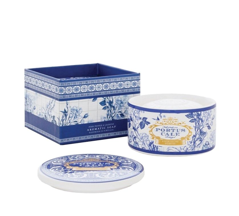 mydło w porcelanowym opakowaniu