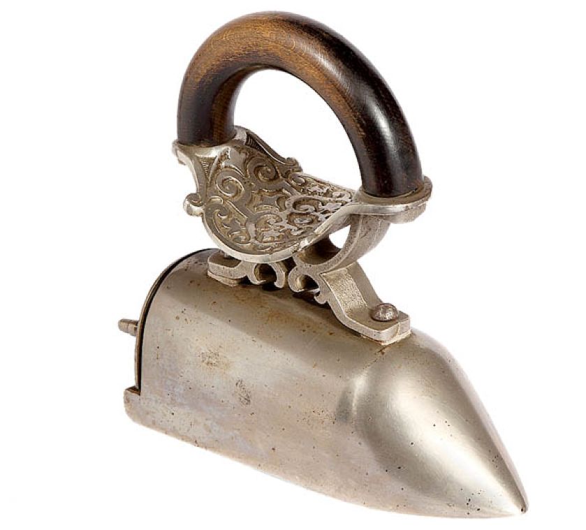 Żelazko z duszą, koniec XIX w., Muzeum Historyczne Miasta Krakowa, fot. A. Wojtuń/Green Carrot.